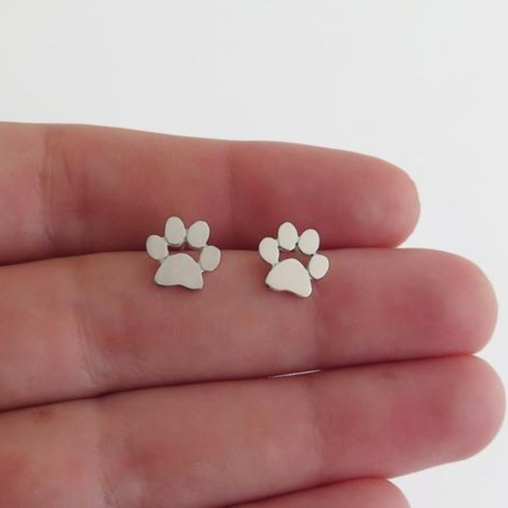 ❤️4 for $20 Sale❤️  Paw Earrings in Sliver/Gold - Picture 3 of 3